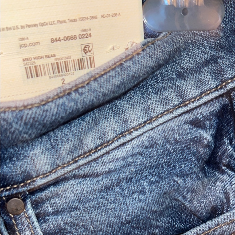 a.n.a Deep Indigo Wide-Leg Jeans - Picture 3 of 5